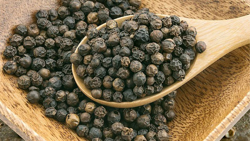 Giá tiêu hôm nay tại thị trường trong nước giao dịch ở mức từ 85.500 - 89.000 đồng/kg