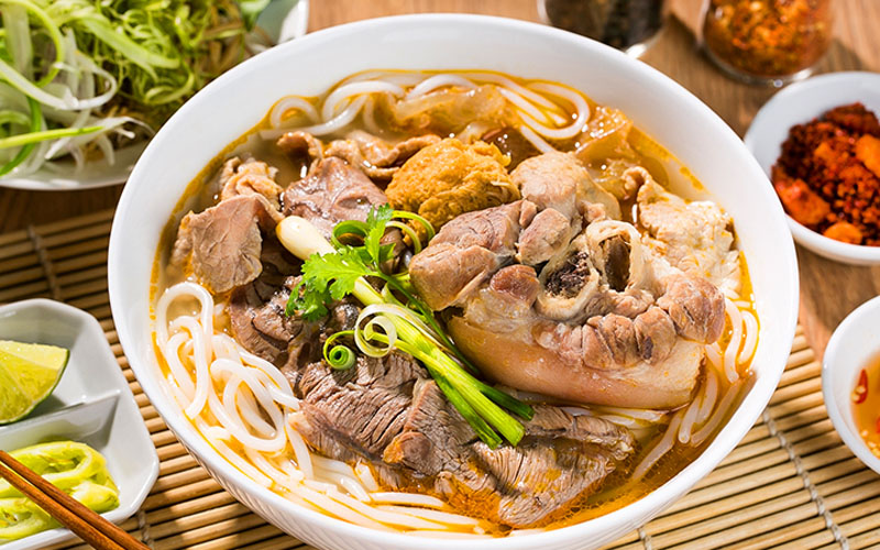 Bún bò Huế