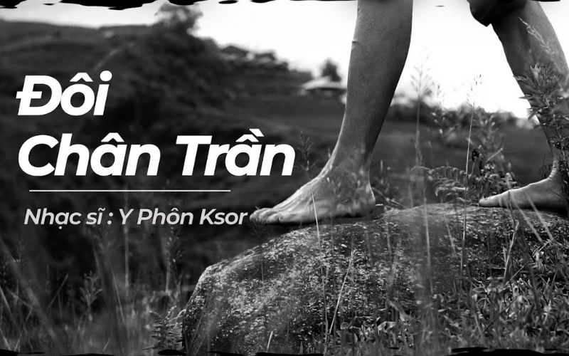 Đôi chân trần - Y Moan