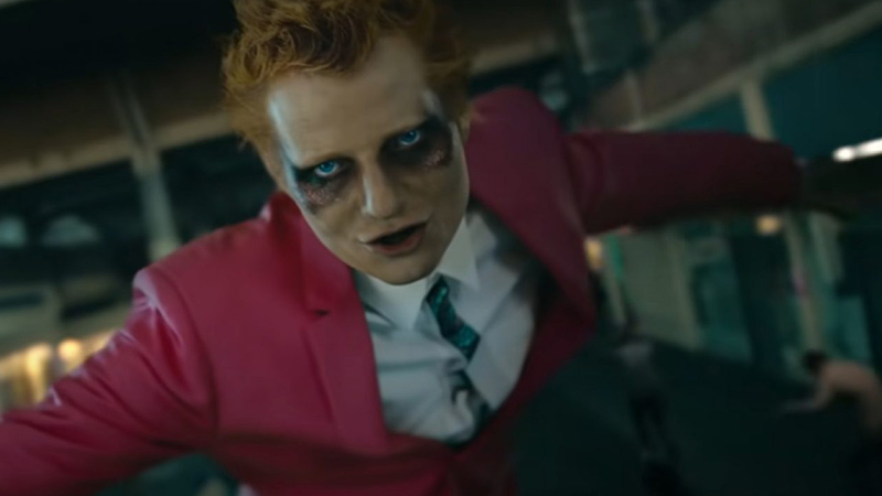 Ed Sheeran hóa thân thành Ma cà rồng trong MV "Bad Habits"