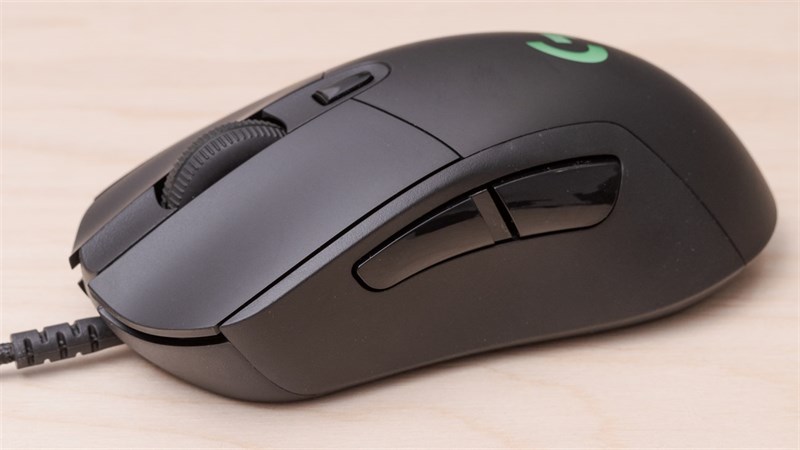 Logitech G403 Hero được đánh giá là một con chuột có dây ấn tượng với cảm biến HERO. Logitech G403 Hero được đánh giá là một con chuột có dây ấn tượng với cảm biến HERO.