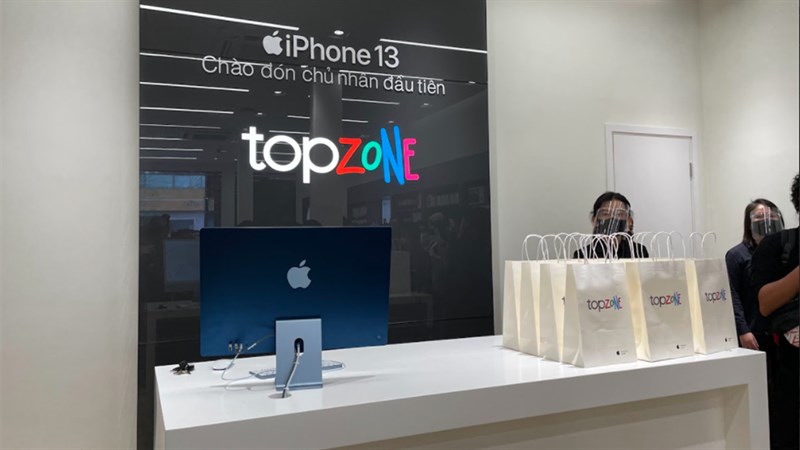 Chuỗi cửa hàng uỷ quyền cao cấp nhất TopZone và câu chuyện người dùng Việt mua hàng Apple chính hãng tại Việt Nam