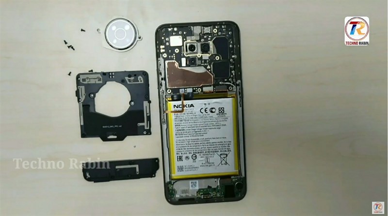 Tháo mở Nokia G300: Chiếc smartphone 5G giá rẻ này có chất lượng thế nào, dễ dàng sửa chữa không?