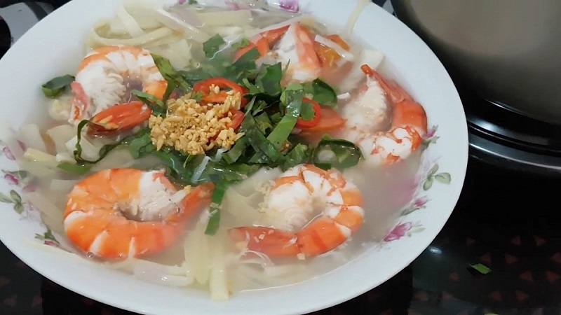 Canh chua bồn bồn