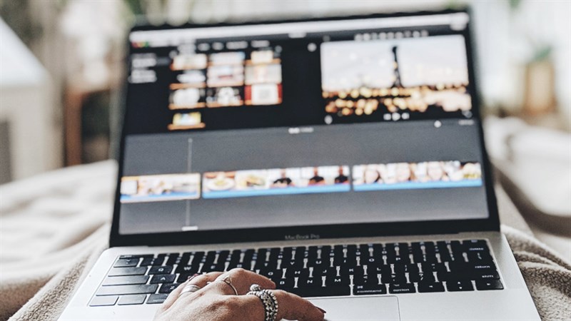 Ứng dụng iMovie trên MacBook Pro Ứng dụng iMovie trên MacBook Pro