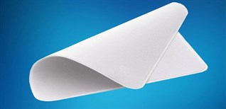 Apple ra mắt khăn lau màn hình Polishing Cloth, giá gần 500K