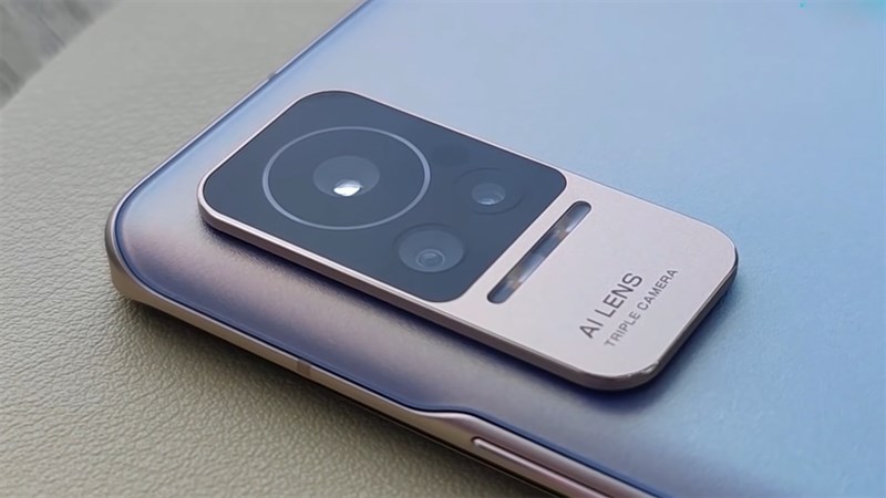 Xiaomi CIVI Pro có cụm camera bớt nhô cao so với mặt lưng