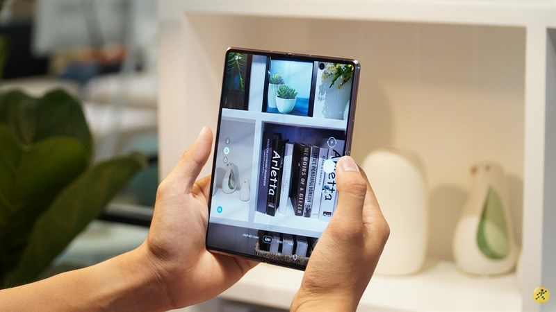 Camera trên thiết bị chụp ảnh bất chất điều kiện ánh sáng