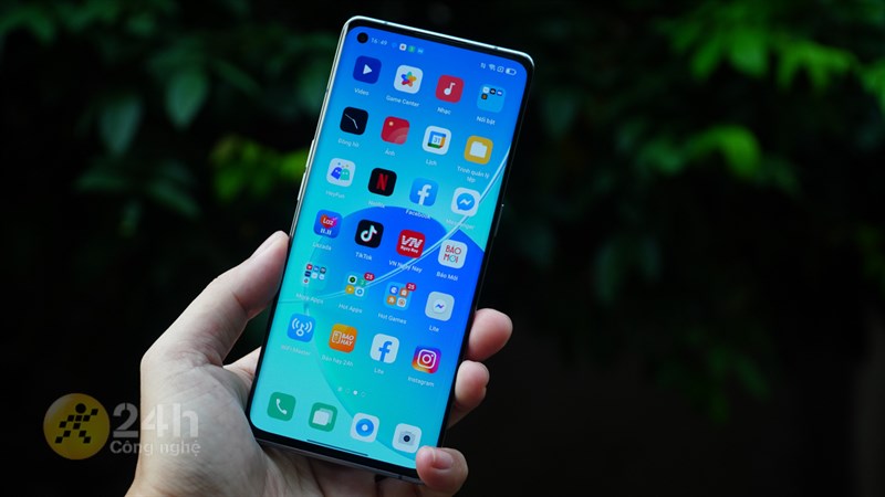 OPPO Reno6 Pro 5G cho thời gian sử dụng liên tục 8 tiếng hơn