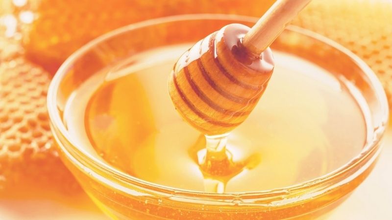 Da nhạy cảm rất dễ bị kích ứng khi sử dụng mật ong