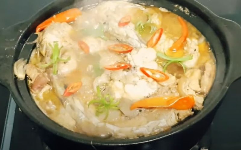 Revealing how to make delicious braised carp with galangal in the North