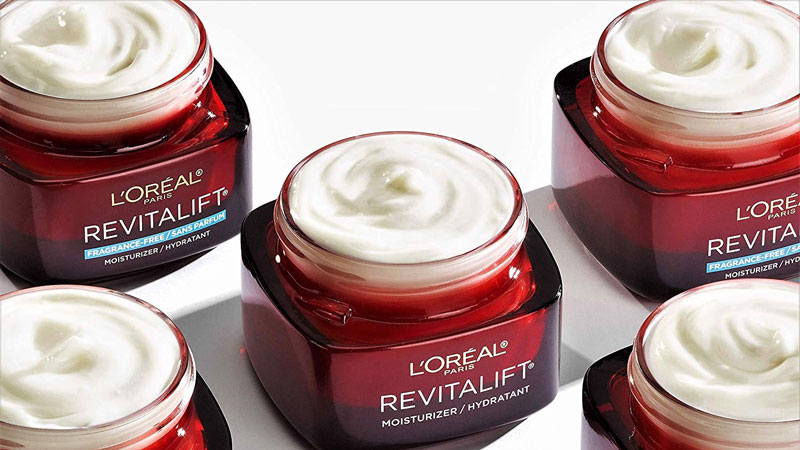 L'Oreal có chứa Pro-Retinol phù hợp cho việc cải thiện nếp nhăn và giúp da săn chắc ở mọi loại da 