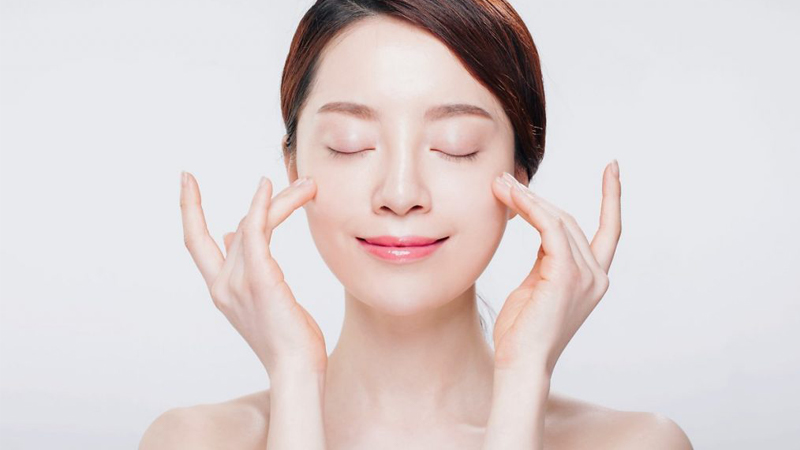 Tìm hiểu về xu hướng chăm da ‘Cloudless Skin’ của các cô nàng Hàn Quốc