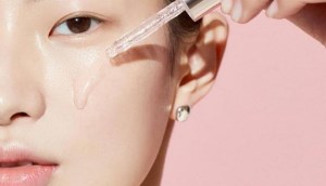 Có nên dùng serum trị mụn cho tuổi dậy thì?