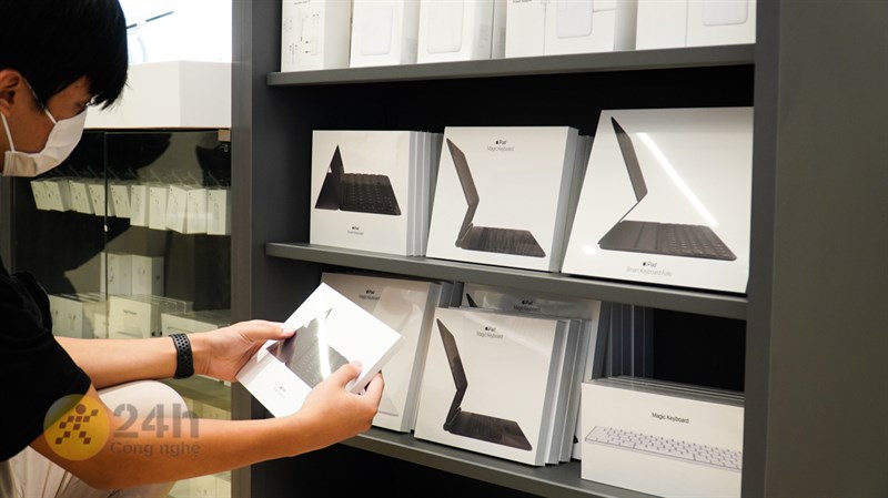 Trải nghiệm không gian mua sắm chuyên nghiệp theo chuẩn Apple