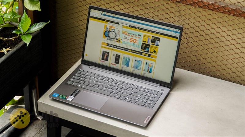 Gợi ý TOP 5 mẫu laptop dưới 15 triệu tốt nhất cho sinh viên kinh tế, toàn những mẫu HOT với thiết kế đẹp, hiệu năng ổn định