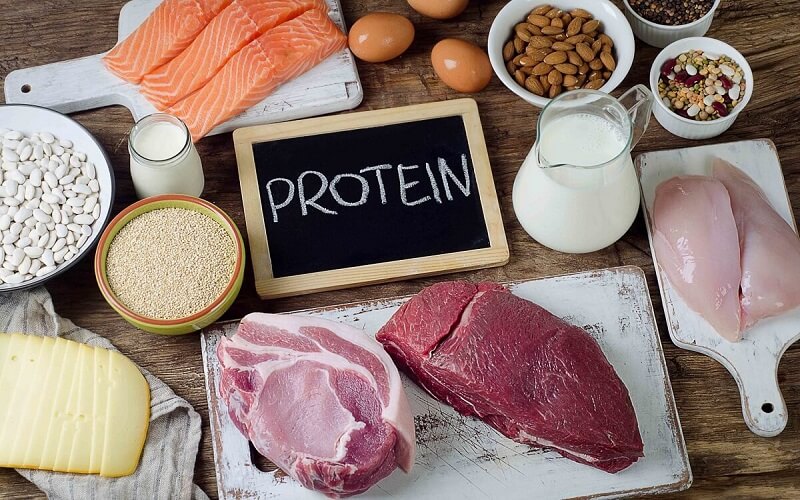 Tránh sử dụng các loại thực phẩm như da gà, da vịt do chứa rất nhiều cholesterol