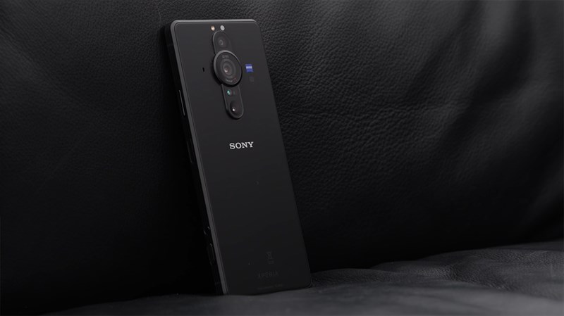 Sony Xperia Pro I trông vô cùng là nổi bật khi được trang bị cụm camera lớn và độc đáo