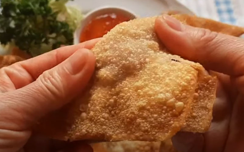How to make fried wonton shell, a simple snack at home