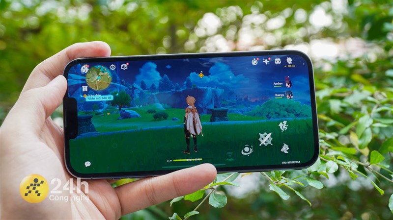 Test chiến game bằng iPhone 13 Pro Max