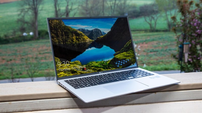 Sắm LG Gram 2021 ở TTBH, rinh ngay quà tặng lên đến 12.000.000 đồng
