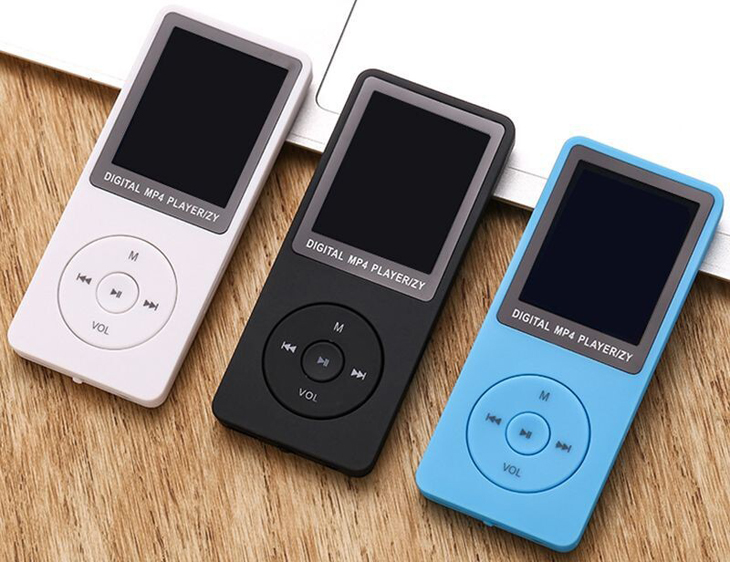 Tặng máy MP3, thẻ nhớ