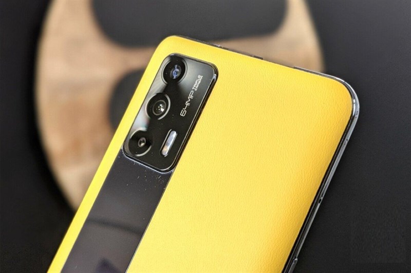 Realme GT 2 Pro lộ giá bán và thời điểm ra mắt