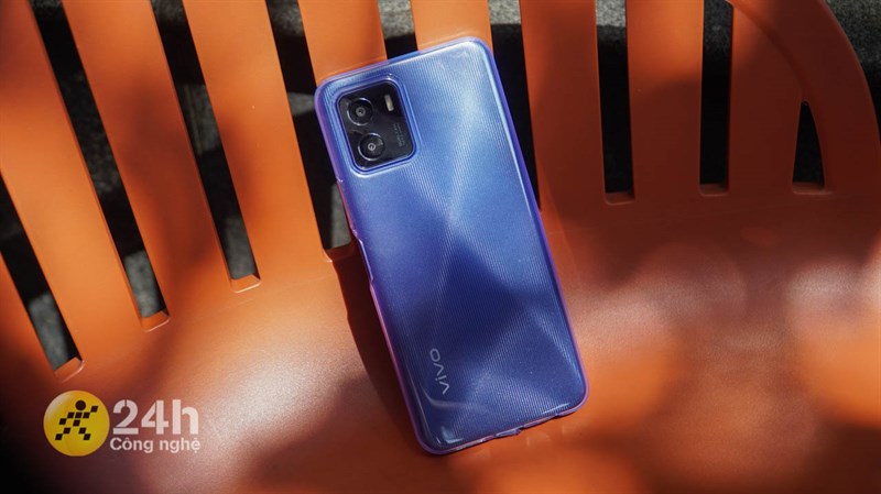 Vivo Y15s là một trong những chiếc điện thoại có thời lượng sử dụng pin tốt nhất ở thời điểm hiện tại. Vivo Y15s là một trong những chiếc điện thoại có thời lượng sử dụng pin tốt nhất ở thời điểm hiện tại.