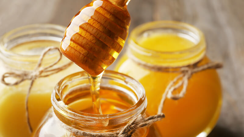 Mật ong có công dụng hiệu quả trong việc cung cấp độ ẩm cho da