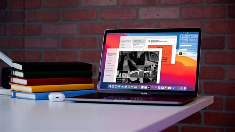 Macbook