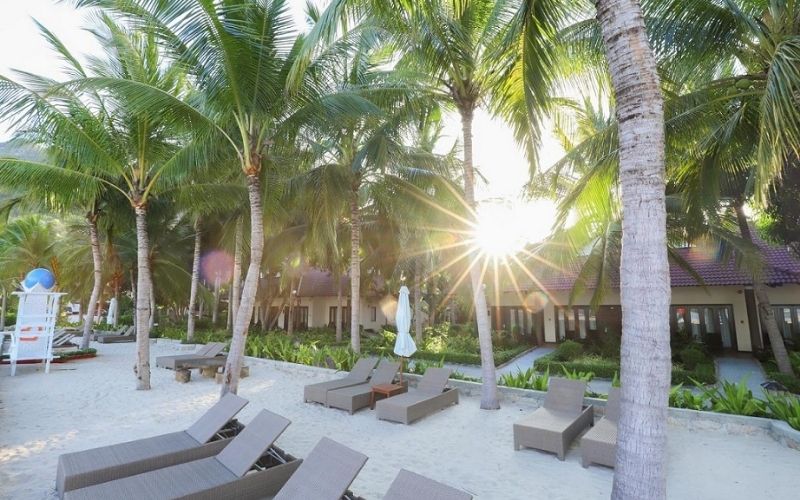 Diamond Bay Resort & Spa