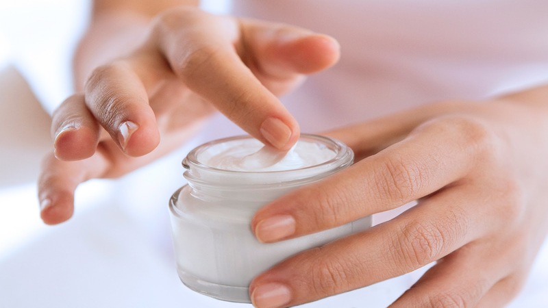 Glutathione có thể sử dụng dạng bôi làm sáng màu da