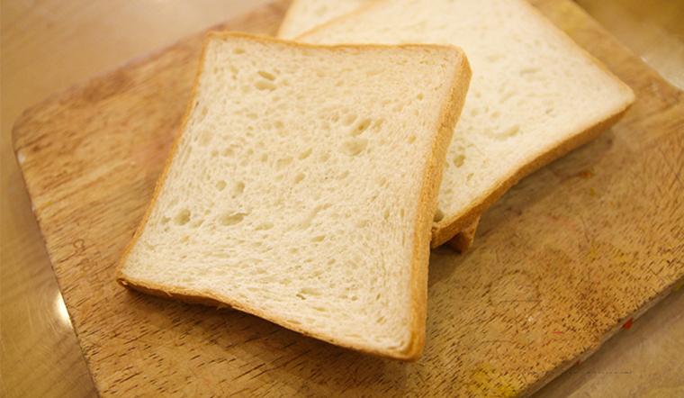 Bánh mì không chỉ để ăn mà còn có nhiều công dụng hay ho khác