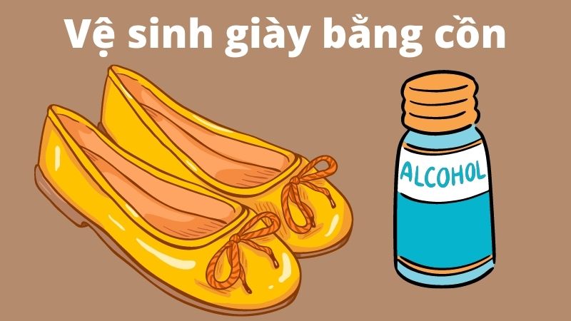 Vệ sinh giày bằng cồn giúp khử mùi hôi