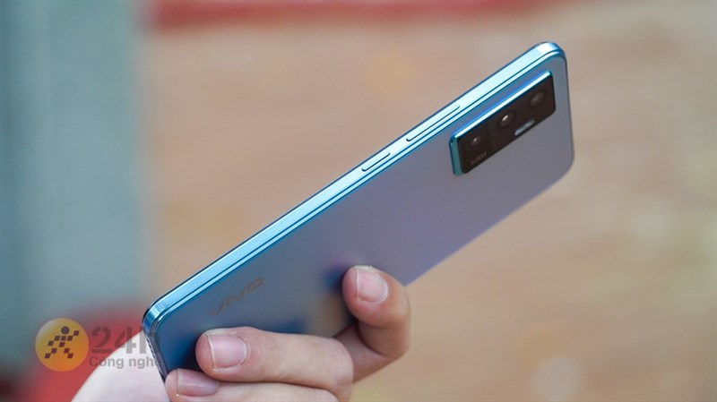 Trên tay Vivo V23e Trên tay Vivo V23e