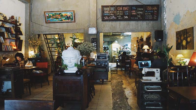 Cửa hàng cafe 81