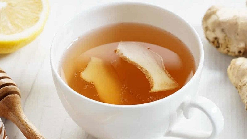 Dùng trà gừng chữa viêm amidan
