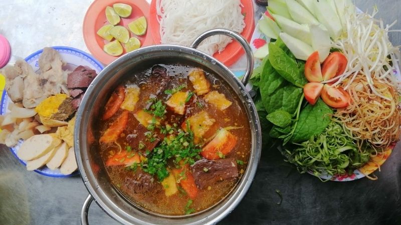 nồi bún riêu cua to