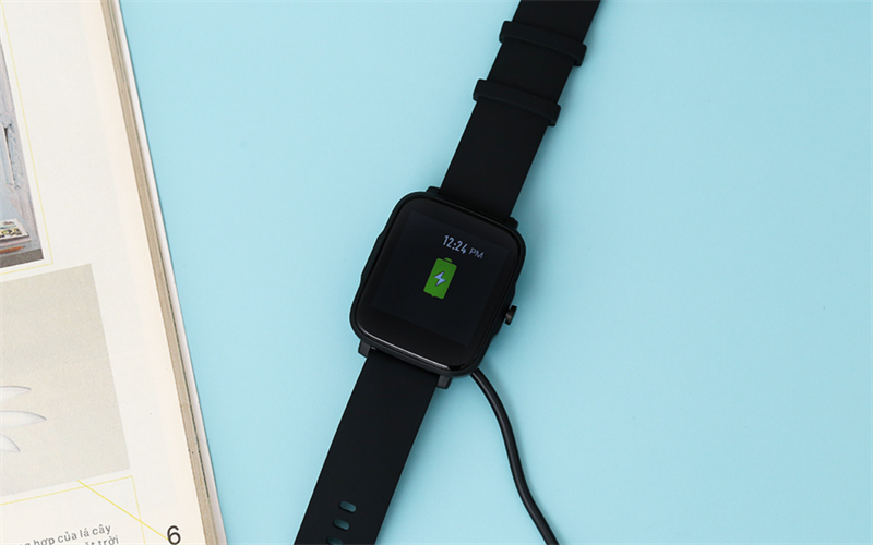 Loạt đồng hồ thông minh giá dưới 1 triệu giảm giá hấp dẫn, thiết kế hiện đại, chất lượng xịn sò