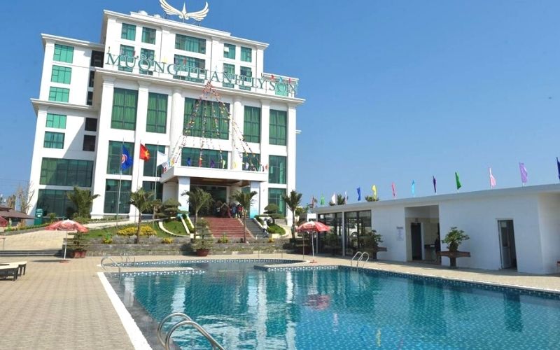 Mường Thanh Holiday Hotel