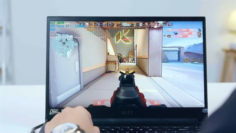  Khi trải nghiệm tựa game Valorant trên MSI Gaming GS66 Stealth với chế độ Max Performance, máy đạt FPS ổn định trong khoảng 200.