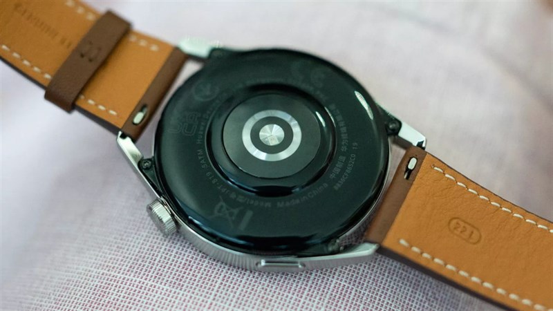 Đánh giá chi tiết Huawei Watch 3 - 3