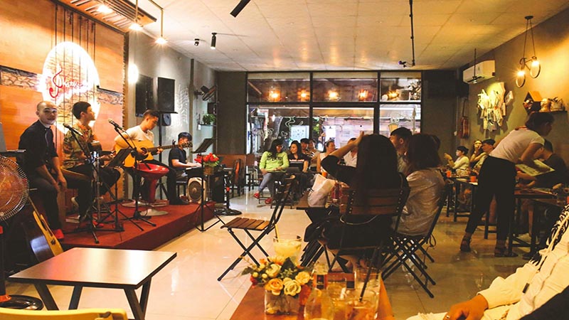 Biểu diễn acoustic Biểu diễn acoustic