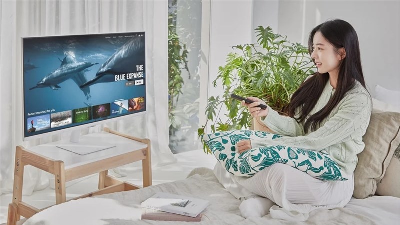 Samsung Smart Monitor M7 là dòng màn hình thông minh không cần máy tính