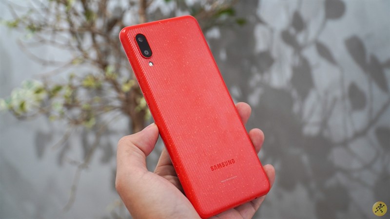 Galaxy A02 là chiếc điện thoại bền giá rẻ đến từ nhà Samsung