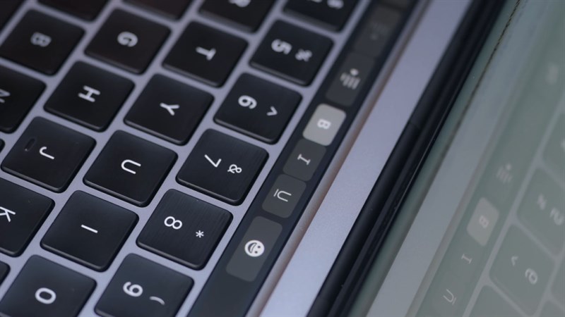 Touch Bar trên MacBook Pro M1 2020