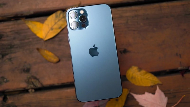 Apple mở bán iPhone 12 Pro được tân trang với mức giá 'ổn áp'