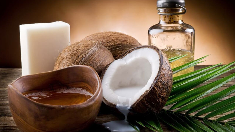 Dầu dừa là loại dầu tốt trong chế độ ăn kiêng Keto