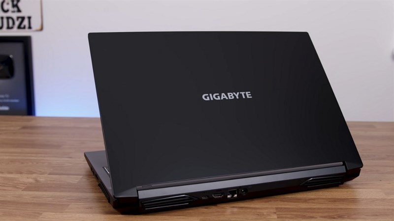 GIGABYTE G5. Nguồn: x-kom. GIGABYTE G5. Nguồn: x-kom.