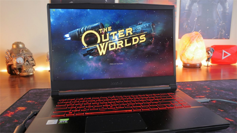 MSI Gaming GF65 Thin 10UE i5 10500H. Nguồn: Pocket-lint MSI Gaming GF65 Thin 10UE i5 10500H. Nguồn: Pocket-lint